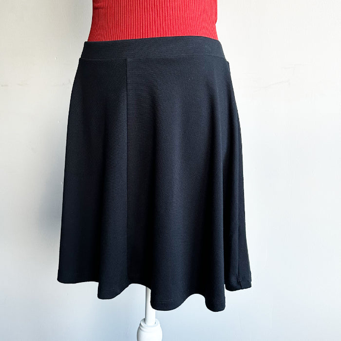 Lyhyt kellohame Bik Bok