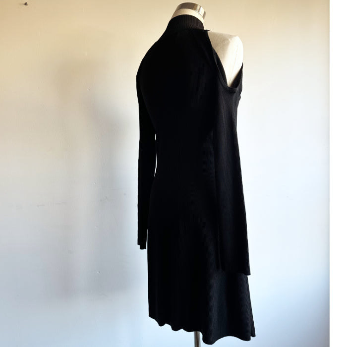 Zara cold shoulder mekko