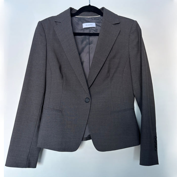 Andiata jakku 38