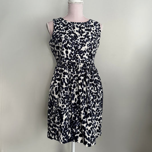 Lyhyt Zara pantterikuosimekko