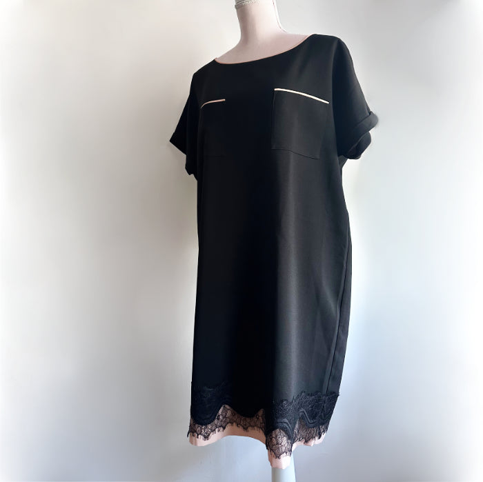 Nuit Magique Maison Scotch musta mekko pitsihelmalla