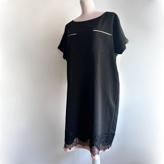 Nuit Magique Maison Scotch musta mekko pitsihelmalla