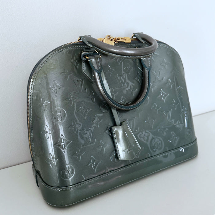 Louis Vuitton Alma PM Monogram Vernis