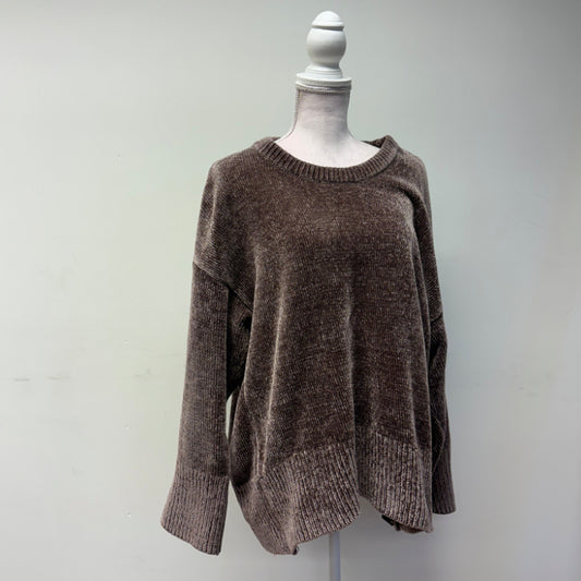 Samettisen tuntuinen neulepaita