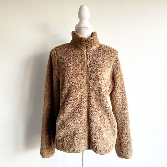 Uniqlo teddy-pusakka